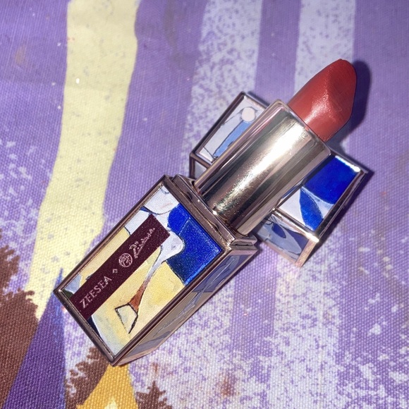 🚨 CLEARANCE Zeesea x Picasso #924 Red Lipstick - Picture 1 of 8